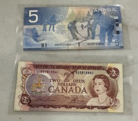 2 and 5 Canadian Notes