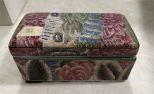 Chinese Porcelain Trinket Box