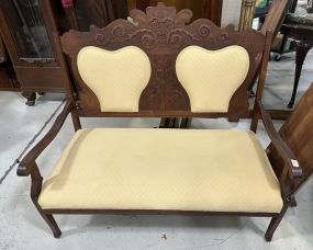 Early 1900's Victorian  Walnut Parlor Settee