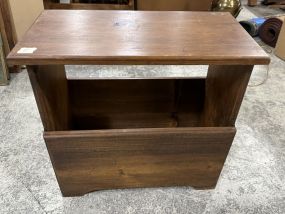 Pine Vintage Magazine Stand