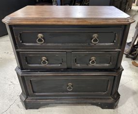 Late 20th Century Traditional Nightstand