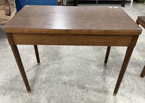 Mid Century Oak Finish Side Table