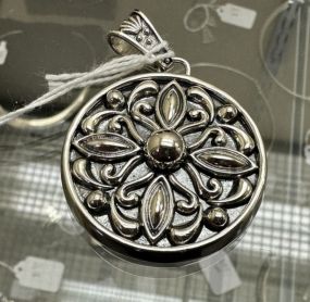 Mexico Sterling Round Pendant