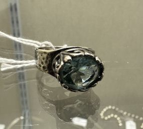 Israel .925 Sterling Ladies Blue Glass Ring