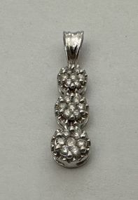 10K White Gold Daisy Diamond Trio Cluster Pendant