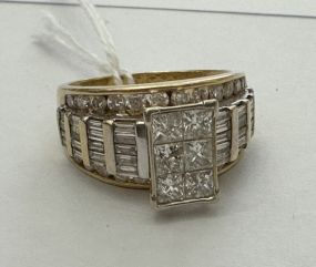 14K ZEI Heavily Diamond Cluster Ring Size: 9.25