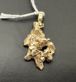18k Gold Freeform Nugget Pendant