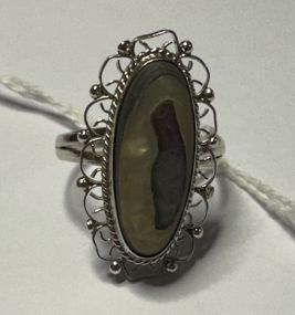 Mexico .925 Sterling Mother of Pearl Ladies Ring Size: 7