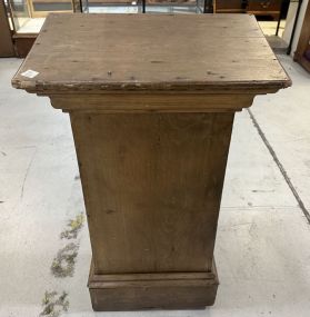 New England Style Primitive Lecture Stand