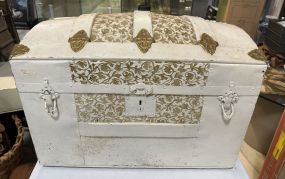Small White Dome Top Trunk