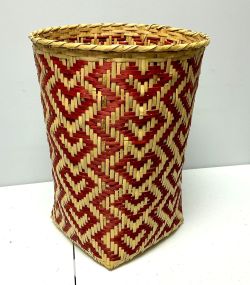 Choctaw Basket Hand Woven and Hand Cut Cane