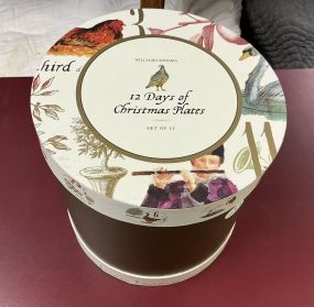 Williams Sonoma 12 Days of Christmas Plates