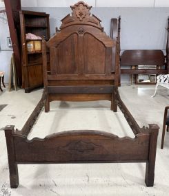 Antique Victorian Mahogany Bed 55
