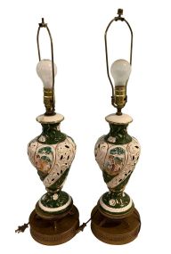 Pair Vintage Italian Capodimonte Lamps 29