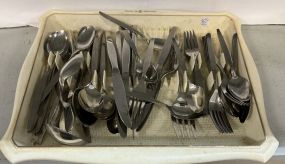 47pc Silverware Set