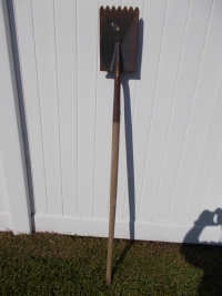 Roofing Shovel