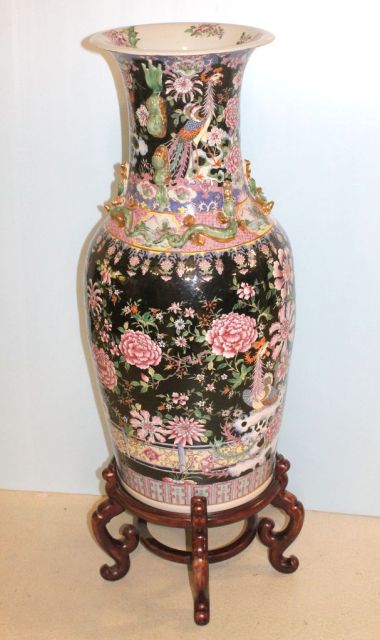 Handpainted Porcelain Palace Vase