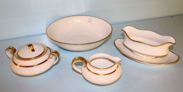 Four Theodore Havilland China Pieces