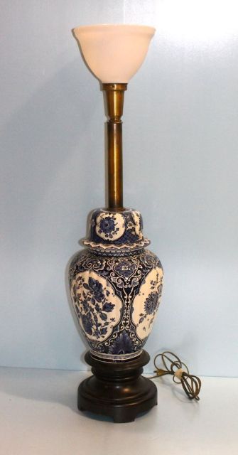 Blue and White Porcelain Ginger Jar Made into Lamp