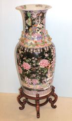 Handpainted Porcelain Palace Vase