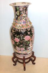 Handpainted Porcelain Palace Vase
