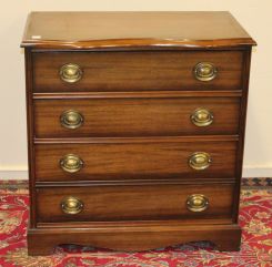 Mahogany Four Drawer Bachelor Chest
