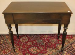 Mahogany Spinex Desk