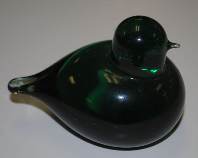 Littala Glass Bird by Glass Artist, Oiva Toikka.  Signed 