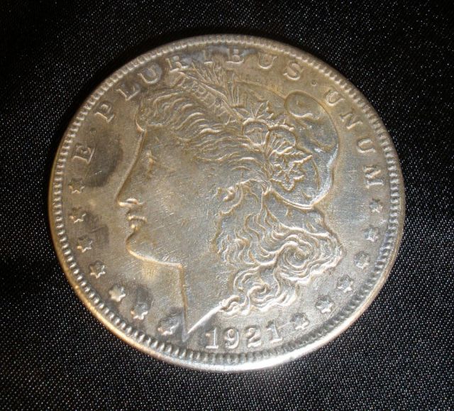 1921 Morgan Silver dollar