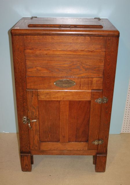 Buckeye No. C1 Oak Ice Box with Lift Top