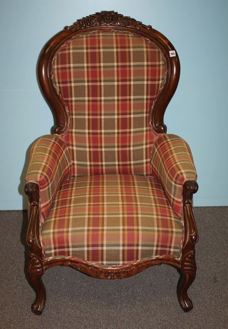 Victorian Walnut Parlor Chair