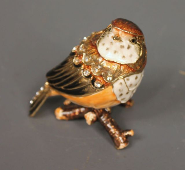 Nobility Wren Enamel Box