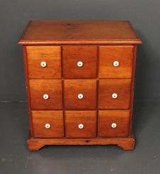 Pine Spice Chest