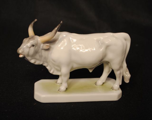 Porcelain Herend Longhorn